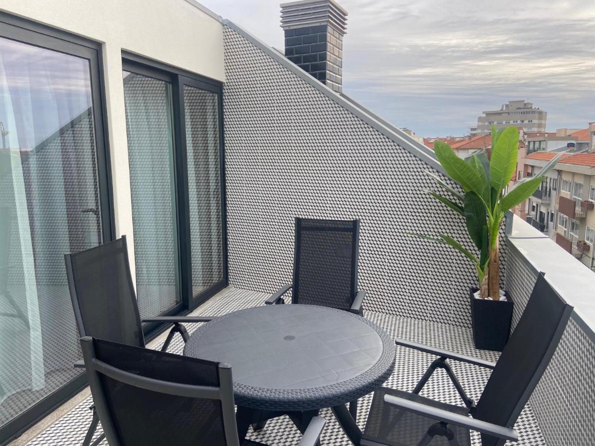NellAndJess Hotell Espinho  Exteriör bild
