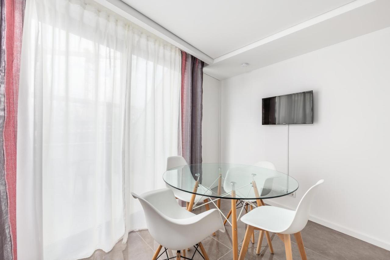 NellAndJess Hotell Espinho  Exteriör bild