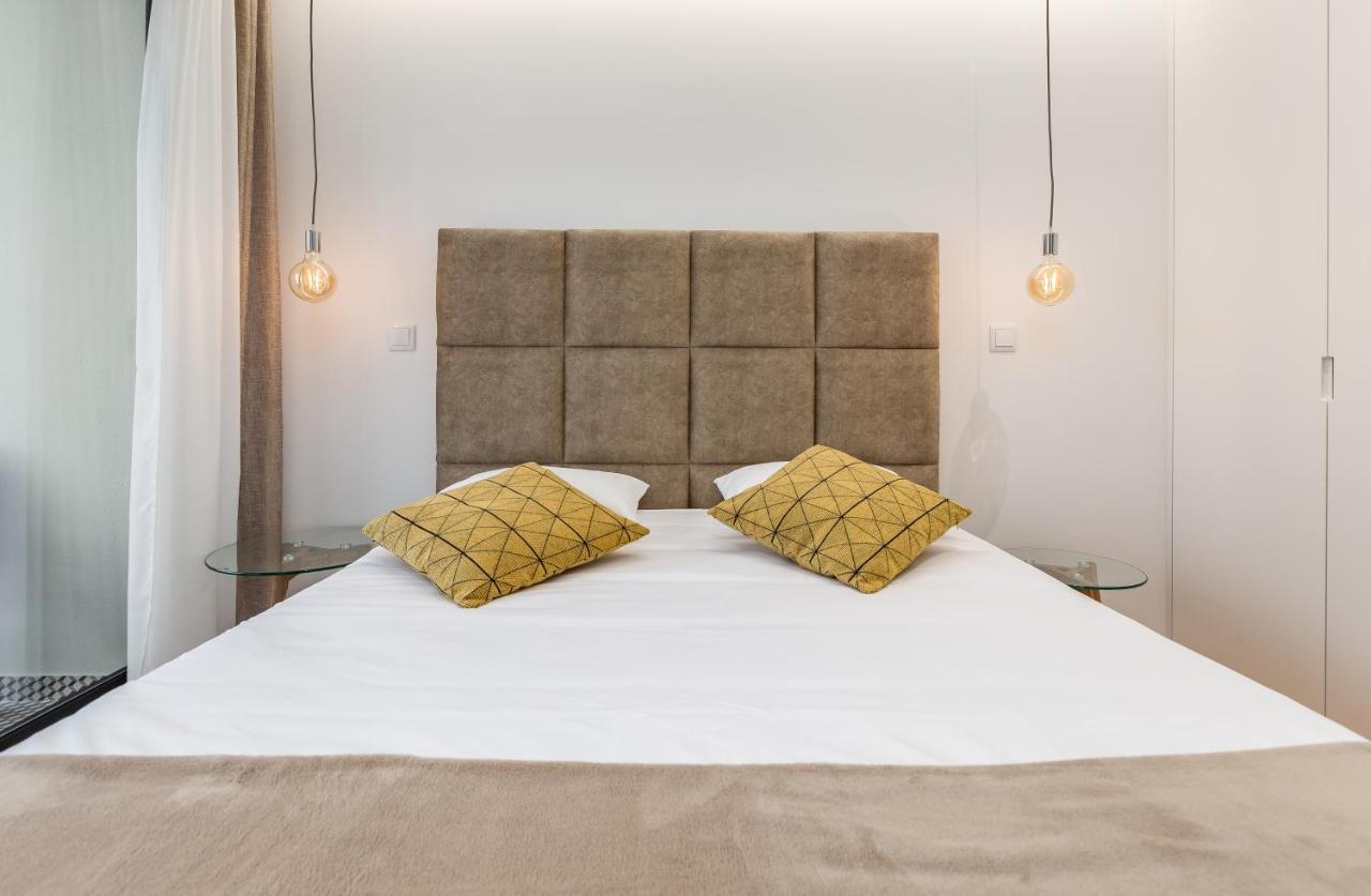 NellAndJess Hotell Espinho  Exteriör bild