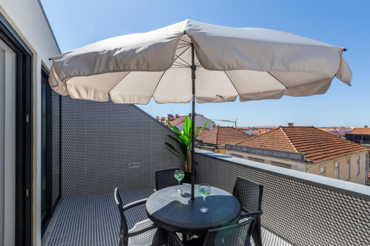 NellAndJess Hotell Espinho  Exteriör bild